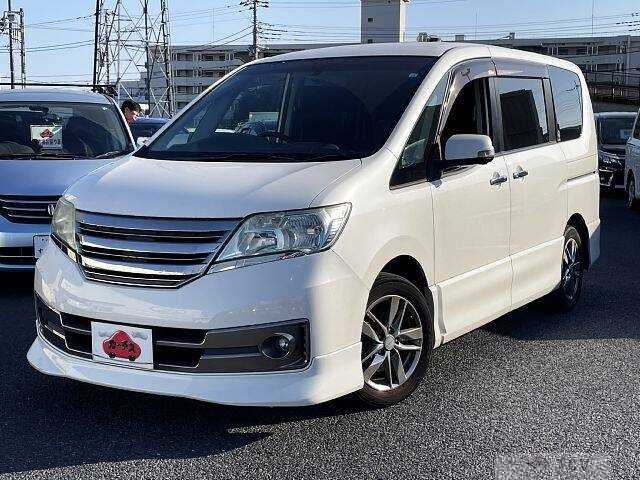 2011 Nissan Serena