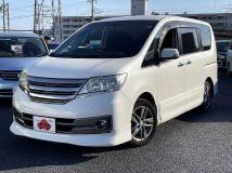 2011 Nissan Serena