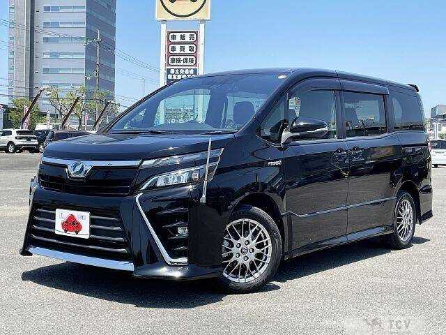 2017 Toyota Voxy