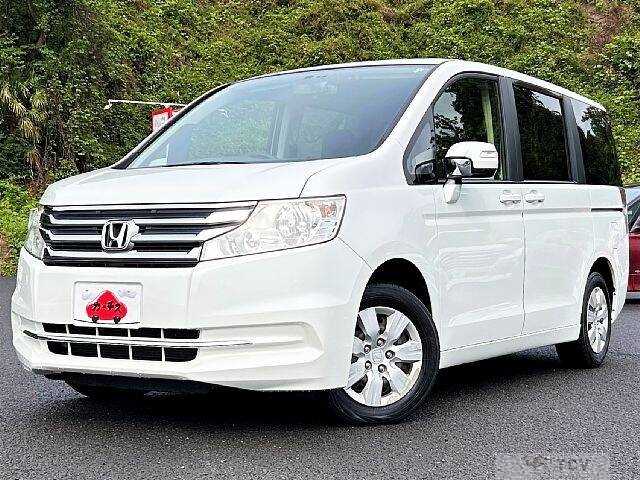 2013 Honda Step WGN
