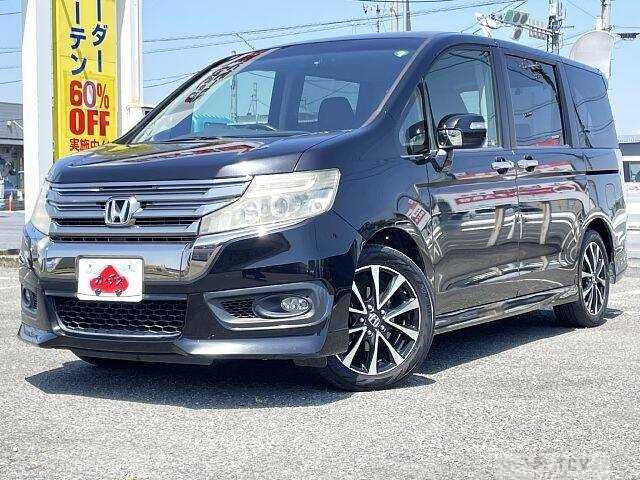 2013 Honda Step WGN