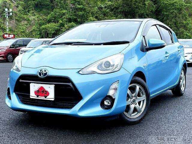 2016 Toyota AQUA