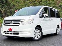 2013 Honda Step WGN