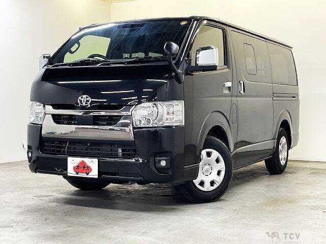 2023 Toyota Hiace Van