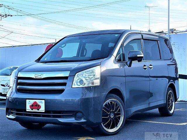 2009 Toyota Noah