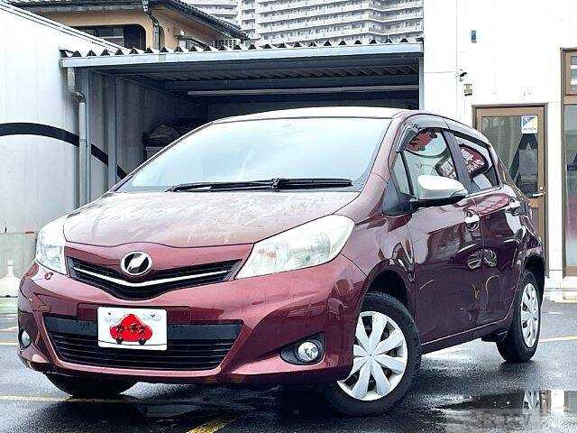 2011 Toyota Vitz