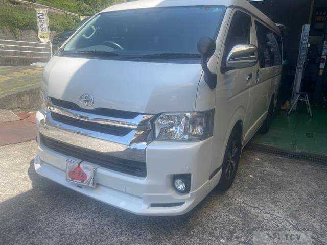 2015 Toyota Hiace Wagon