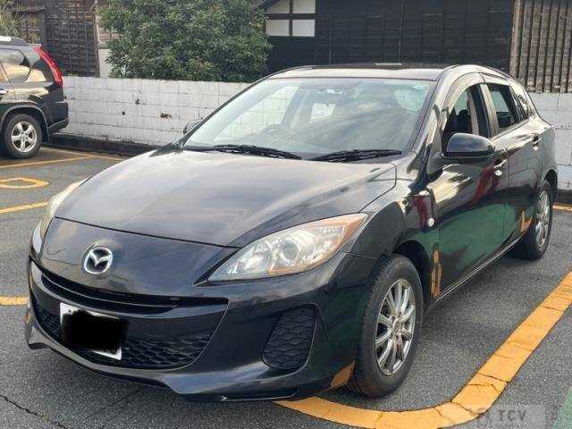 2013 Mazda Axela