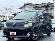 2008 Toyota Voxy
