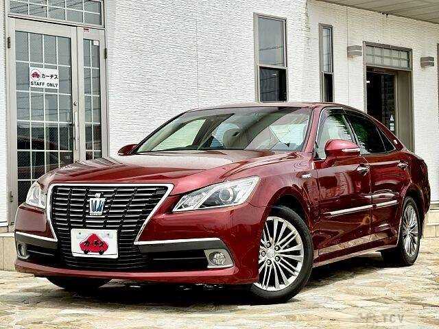 2013 Toyota Crown