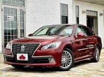 2013 Toyota Crown
