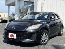 2013 Mazda Axela
