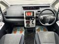 2011 Toyota Voxy