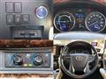2020 Toyota Alphard Hybrid