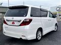 2010 Toyota Alphard