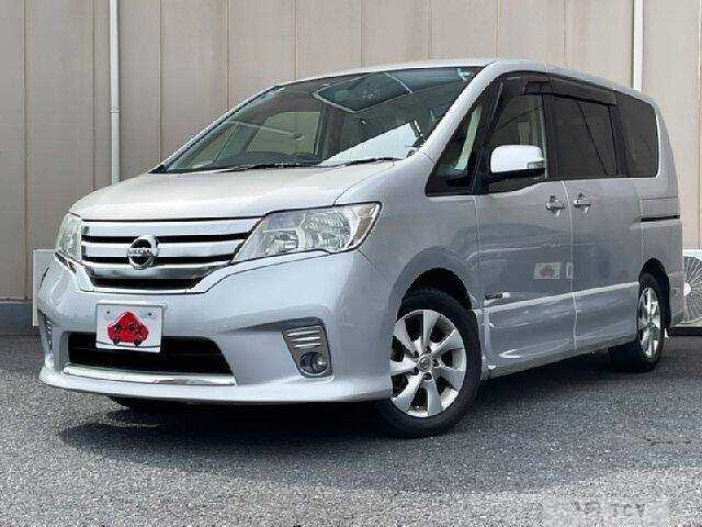 2013 Nissan Serena