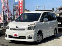 2011 Toyota Voxy