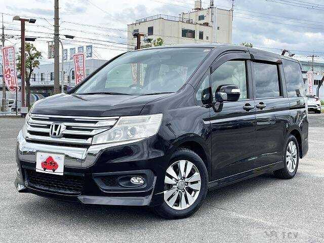 2013 Honda Step WGN