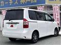 2013 Toyota Noah