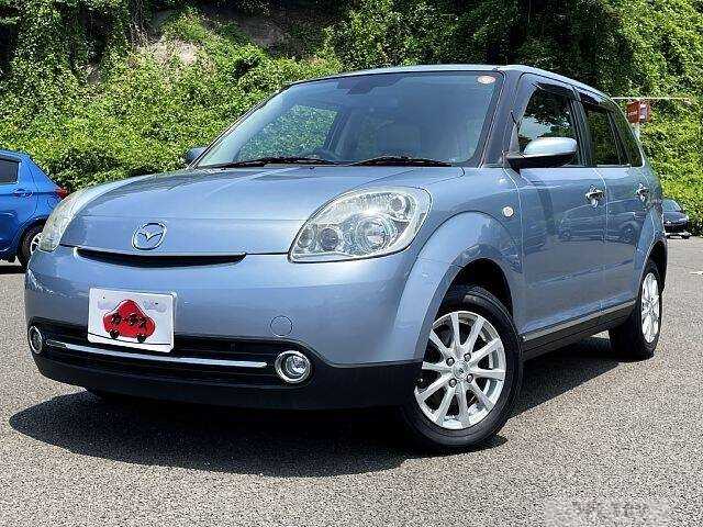 2012 Mazda Verisa