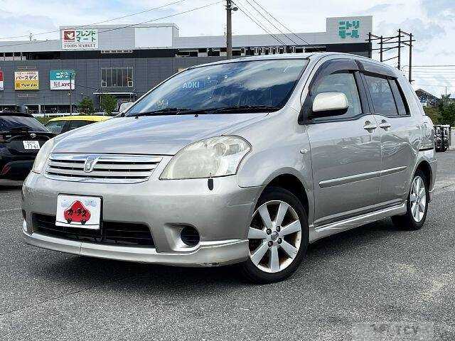 2005 Toyota Raum