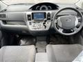 2005 Toyota Raum