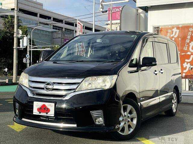 2013 Nissan Serena
