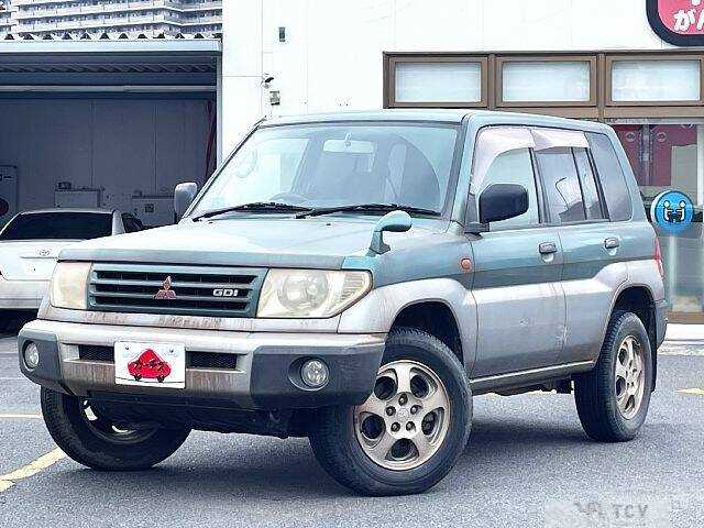 1998 Mitsubishi Pajero iO