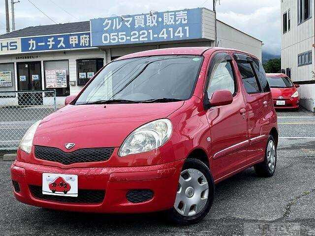 2003 Toyota Fun Cargo