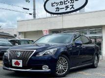 2015 Toyota Crown Majesta