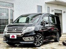2013 Honda Step WGN