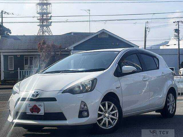 2012 Toyota AQUA
