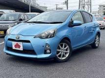 2013 Toyota AQUA