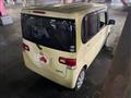 2011 Daihatsu Tanto