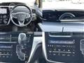 2016 Toyota Estima