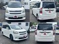 2007 Toyota Noah