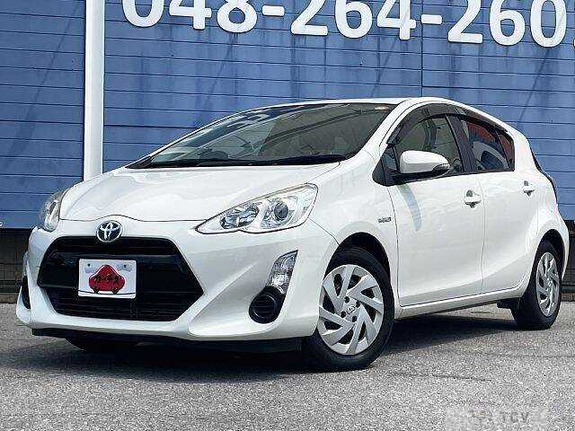 2016 Toyota AQUA