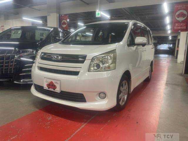 2007 Toyota Noah