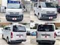 2006 Toyota Hiace Van