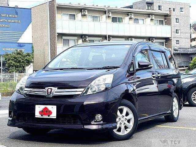 2014 Toyota Isis