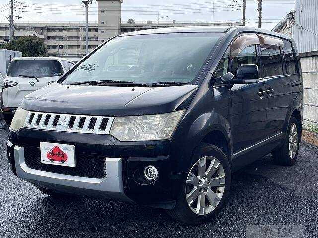 2010 Mitsubishi Delica D5