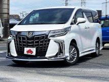 2022 Toyota Alphard Hybrid