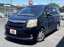 2008 Toyota Noah