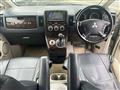 2009 Mitsubishi Delica D5