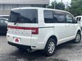 2009 Mitsubishi Delica D5