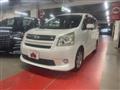 2007 Toyota Noah