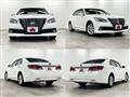 2013 Toyota Crown