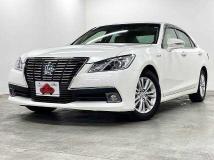 2013 Toyota Crown