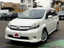 2012 Toyota Isis