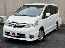 2008 Nissan Serena
